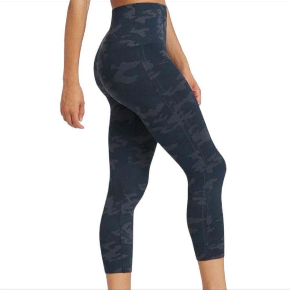 SPANX High-Waist Charcoal Camo Active Leggings size XS